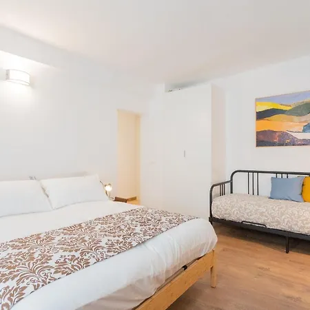 Da Pia In Historycal Como City Centre By Rent All Como Exterior photo